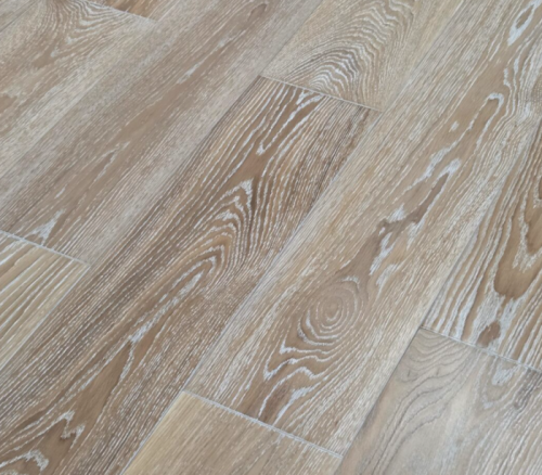 ���������� ����� AnticWood ������ �������