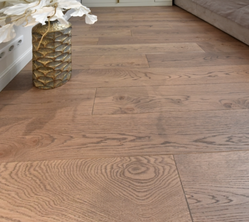 ���������� ����� AnticWood ����� ��������